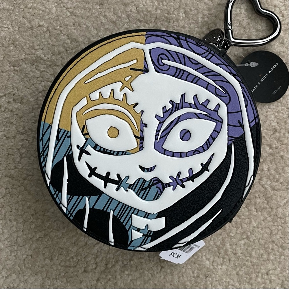 Bath & Body Works Disney The Nightmare Before Christmas Jack & Sally Coin Purse - Picture 4 of 16